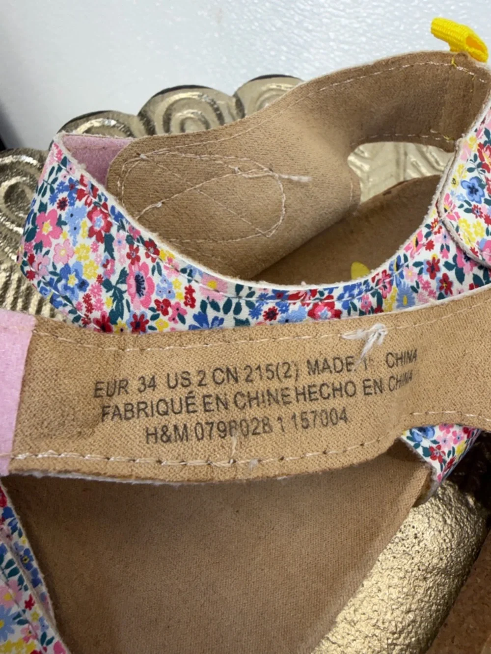 H&M Kids Floral‎ Sandals Size 2 Cork Footbed Yellow Sole Summer Cute
